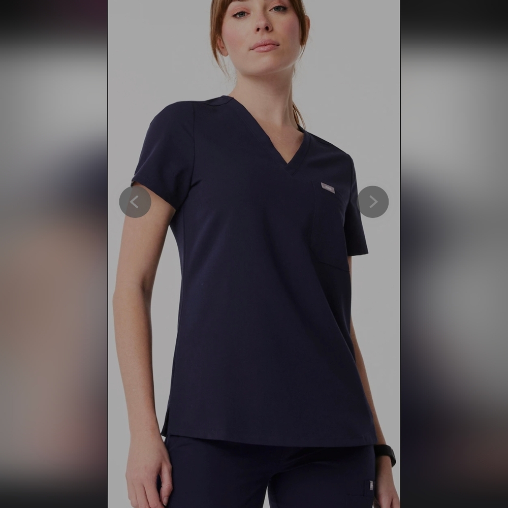 Figs Women's Deep Blue Short Sleeve Tee